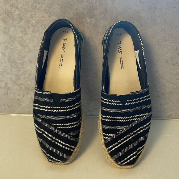 TOMS Alpargata Rope Flats Slip On Black Global Stripe Espadrille Women's 9.5 - Picture 10 of 12